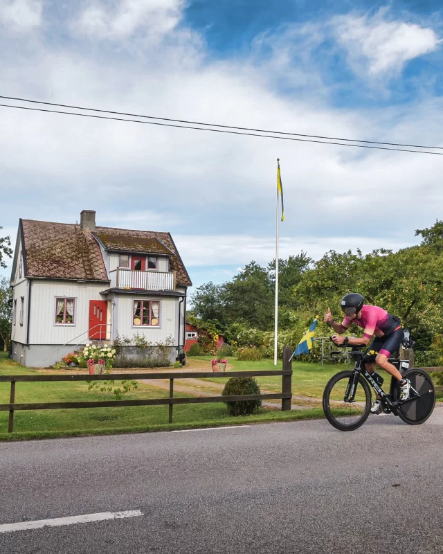 👏💪 IRONMAN 140.6 Kalmar 🇸🇪 2024 | Time 11:17:20 @paulauskas_edvinas 🇱🇹 #IRONMAN #IRONMAN1406 #IMKalmar #IRONMANtri #IRONMANKalmar #trainingjourney #traininggoals #triathlon #triathlete #tri #swim #bike #run #swimbikerun #triathlontraining #ironmantraininig #sportsinjury #triathletesperformance #enduance3club #endurance3 #endurance
